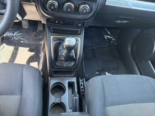 Used 2014 Jeep Compass Sport FWD image 12