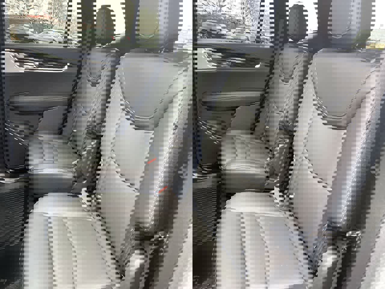 Certified 2024 Cadillac XT6 Premium Luxury w/ LPO, Floor Liner Package image 20