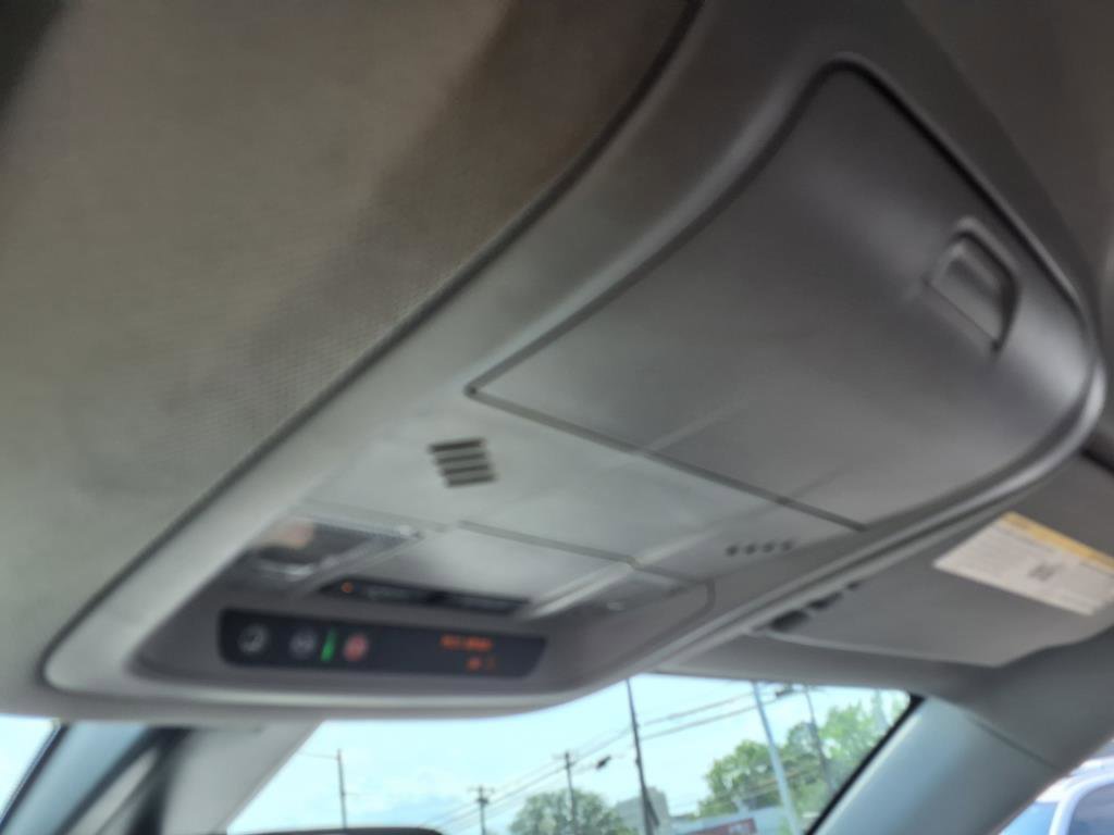 Used 2020 GMC Acadia SLE w/ Driver Convenience Package image 36