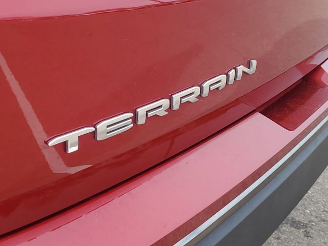 Used 2023 GMC Terrain AT4 image 34