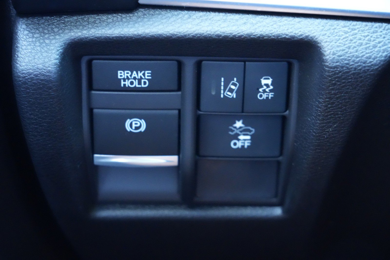 Used 2019 Acura MDX FWD image 18
