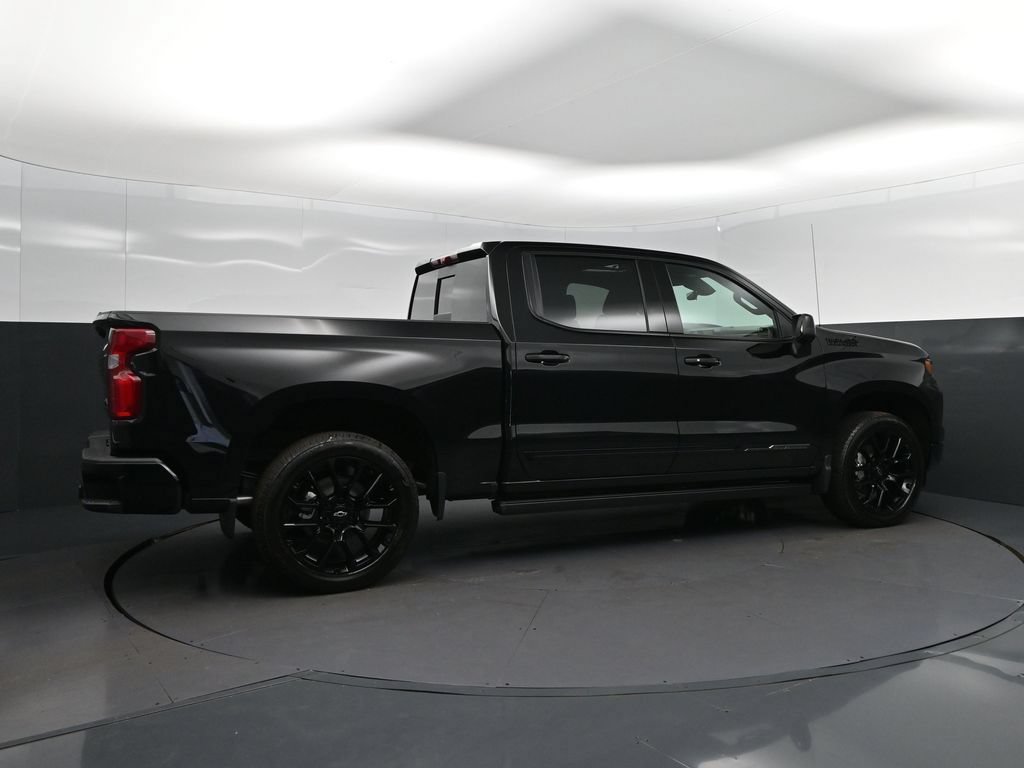 New 2026 Chevrolet Silverado 1500 High Country w/ Midnight Edition AWD/4WD image 8