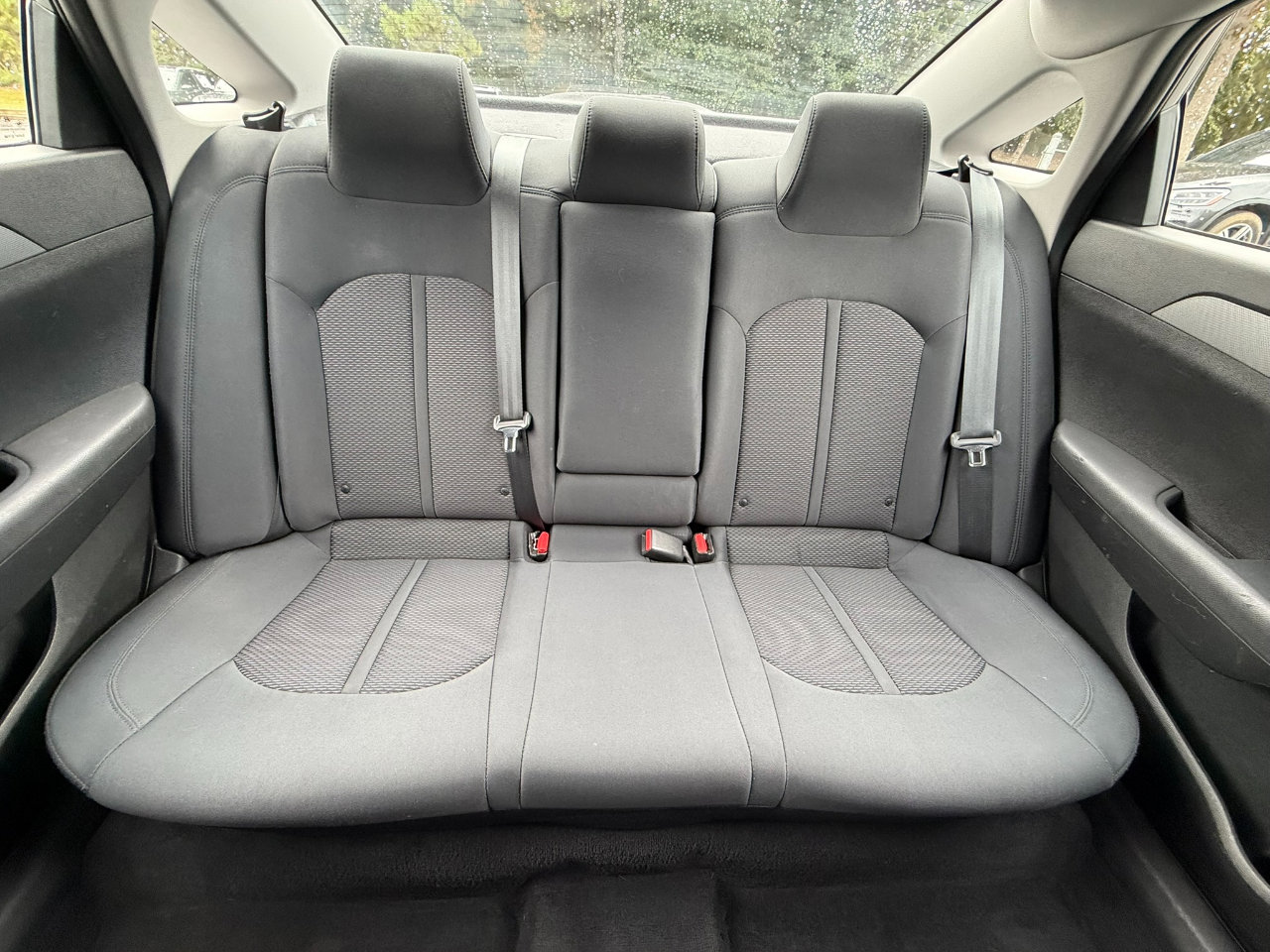 Used 2018 Hyundai Sonata SE image 16