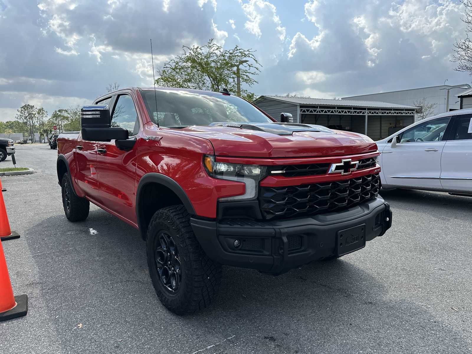 Certified 2024 Chevrolet Silverado 1500 ZR2 w/ ZR2 Bison Edition AWD/4WD image 8
