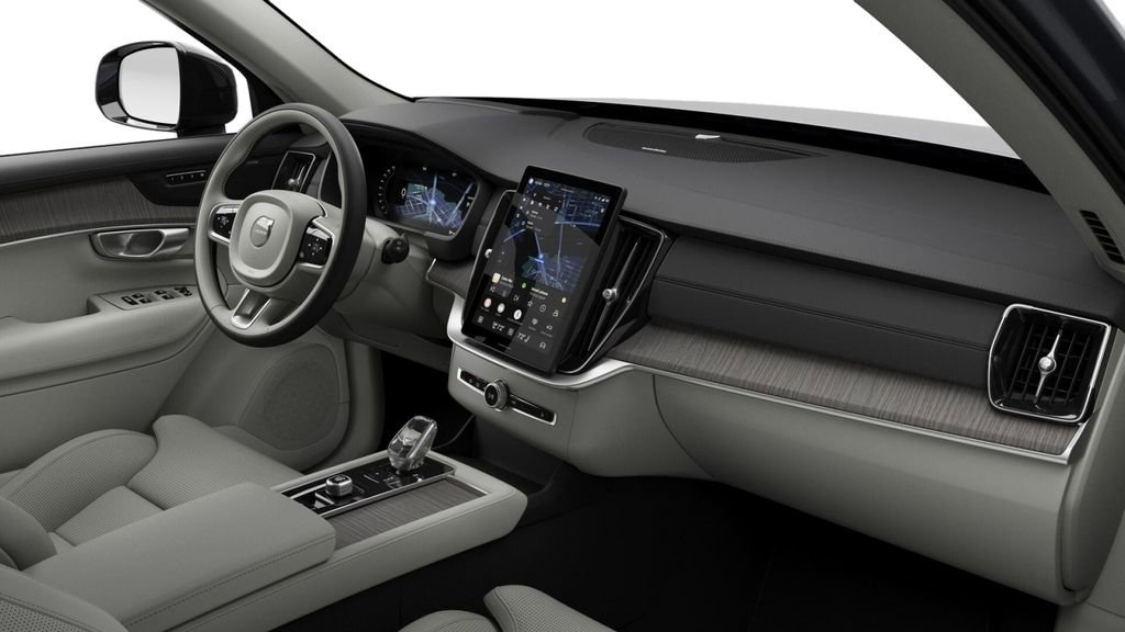 New 2026 Volvo XC90 B6 Ultra w/ Protection Package image 5