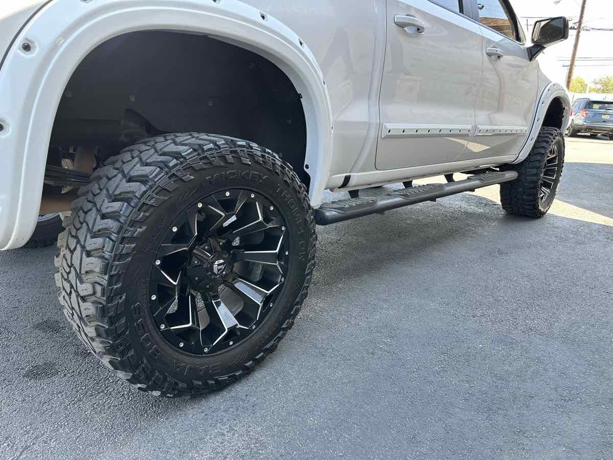 Used 2020 Chevrolet Silverado 1500 RST image 4