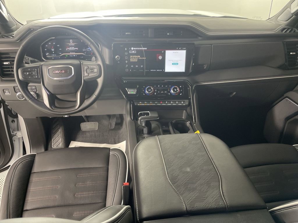 Used 2025 GMC Sierra 1500 AT4X image 20