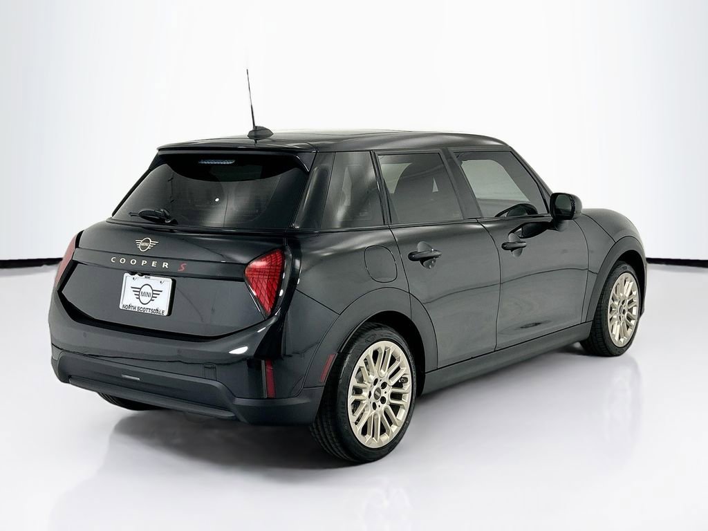 New 2026 MINI Cooper S FWD image 5