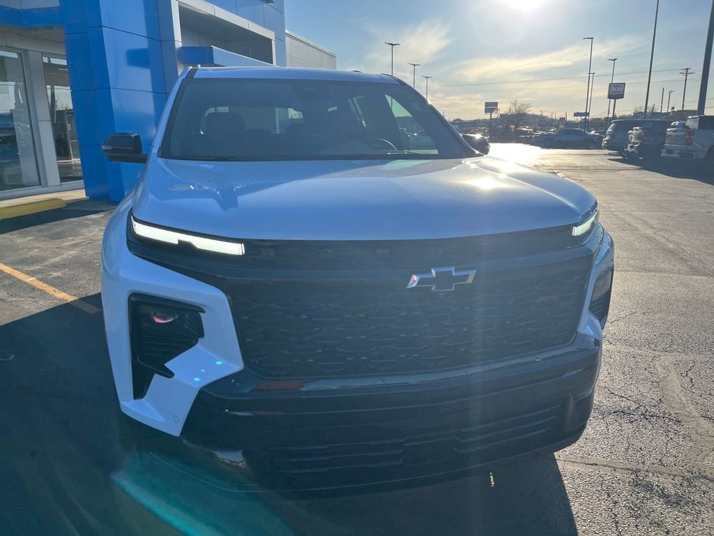 New 2026 Chevrolet Traverse RS image 8