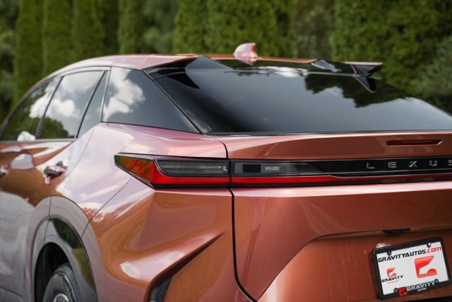 Used 2024 Lexus RZ 450e Premium w/ Technology Package AWD/4WD image 11