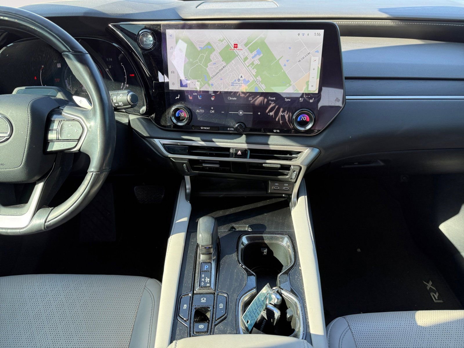 Used 2023 Lexus RX 350 Premium image 11