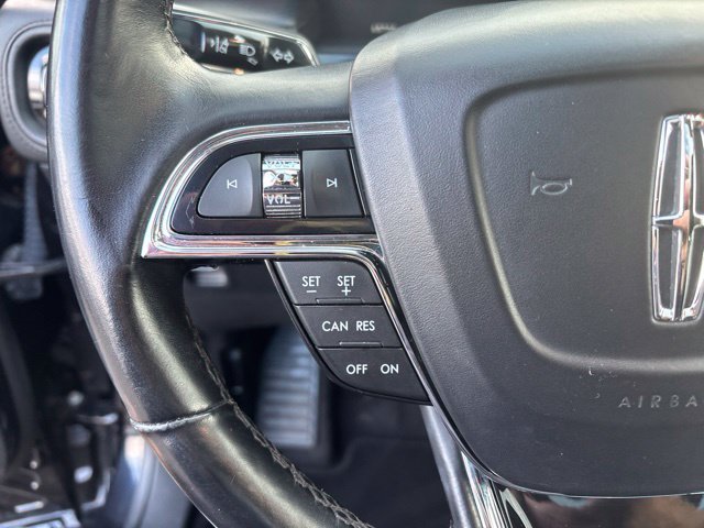 Used 2023 Lincoln Nautilus Reserve AWD/4WD image 15