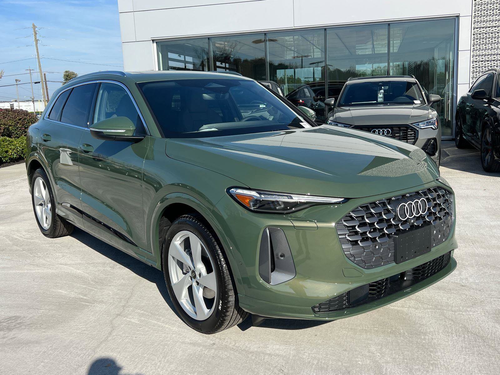 New 2025 Audi Q5 Prestige image 3