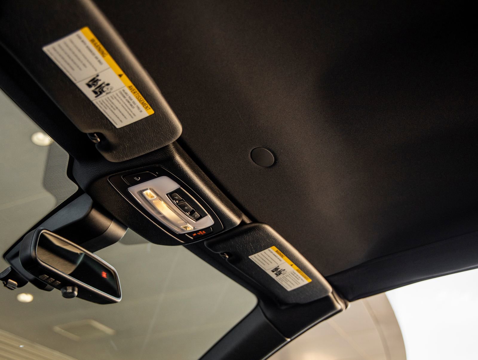 Used 2020 BMW M4 Convertible image 22