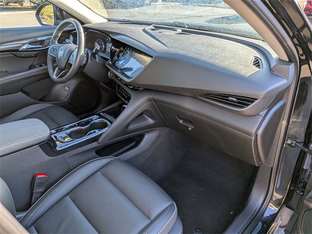 Used 2023 Buick Envision Essence image 36
