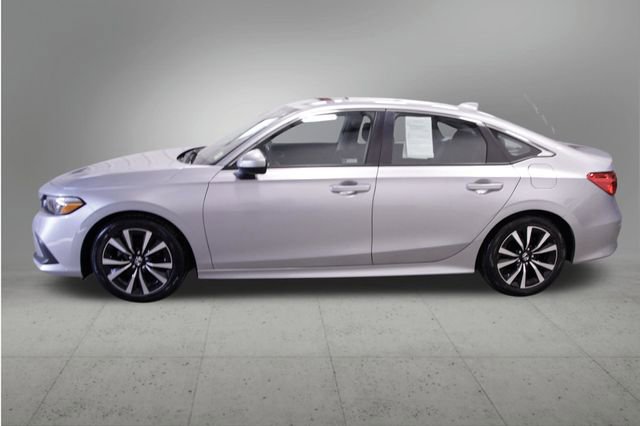 Certified 2024 Honda Civic EX image 3