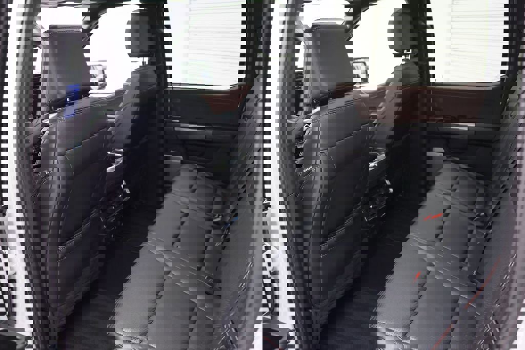 Used 2023 Ford F150 Lariat w/ Equipment Group 502A High image 12