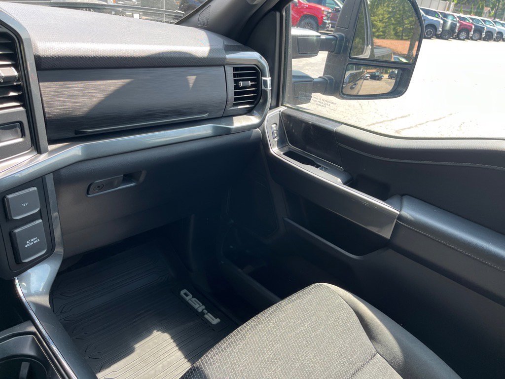 Used 2023 Ford F150 XLT w/ Equipment Group 302A High image 17