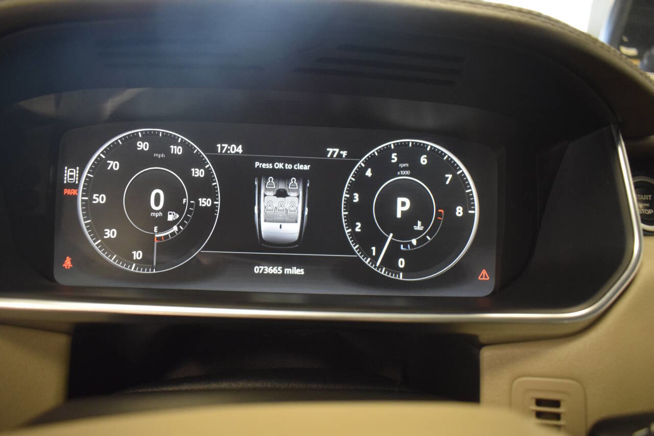 Used 2017 Land Rover Range Rover image 46