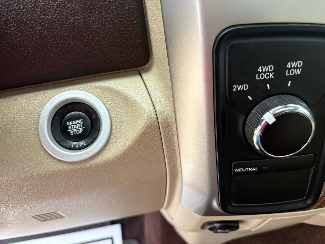 Used 2018 RAM 3500 Laramie AWD/4WD image 34
