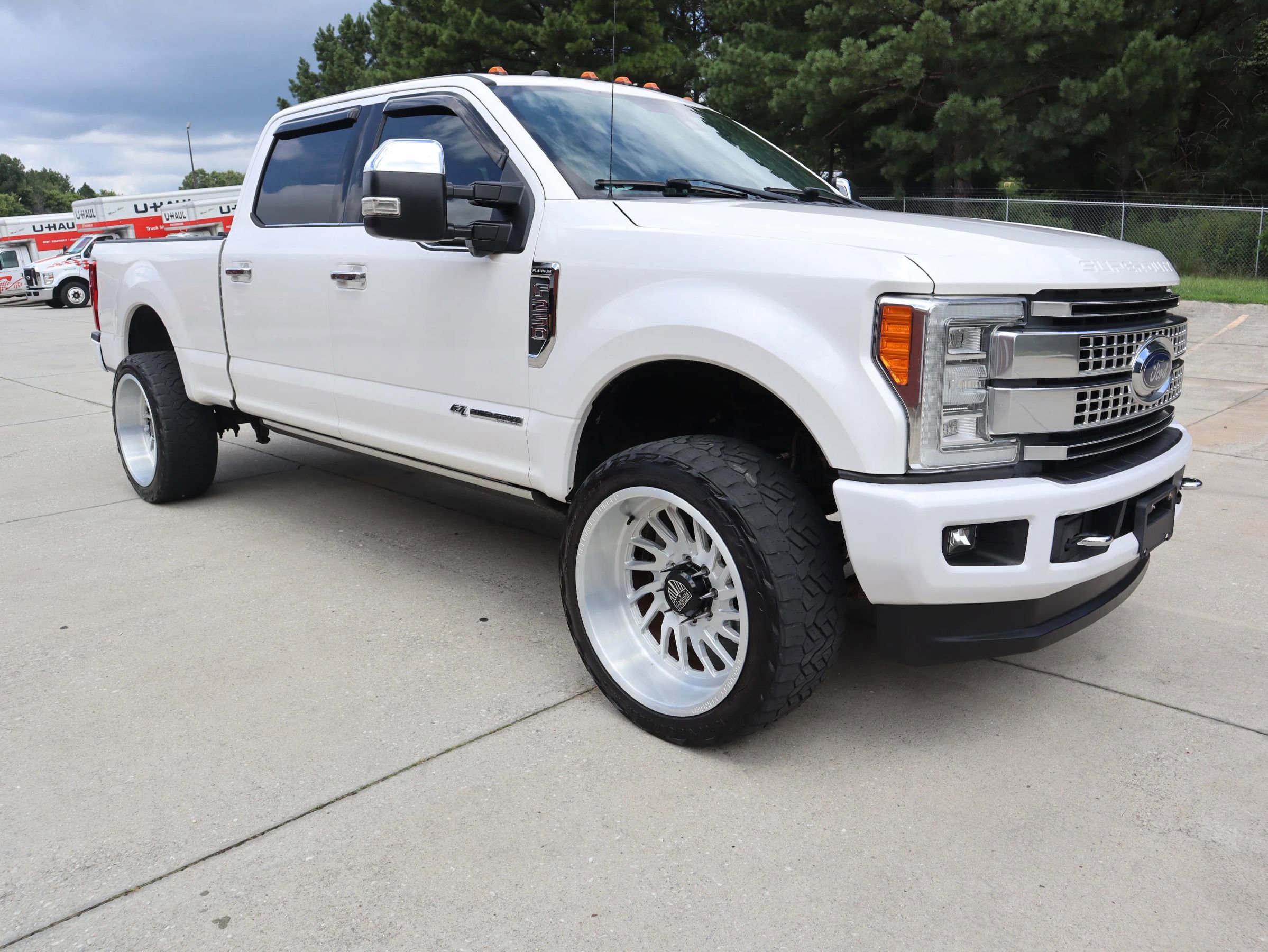 Used 2018 Ford F250 Platinum w/ Platinum Ultimate Package image 8