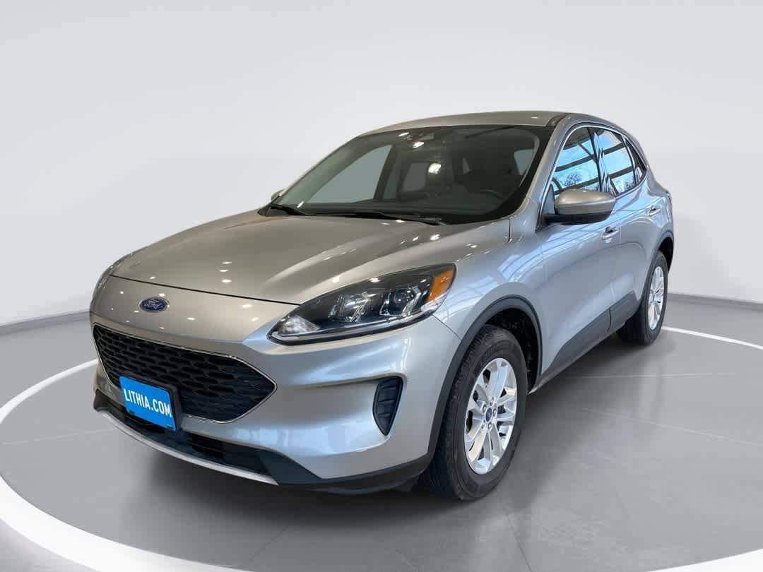 Used 2021 Ford Escape SE w/ Cold Weather Package AWD/4WD image 1