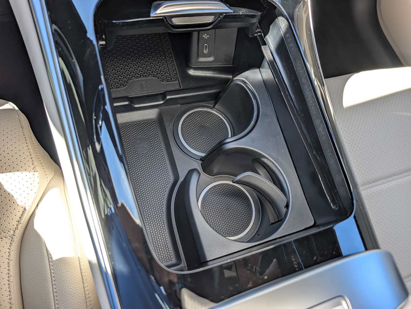 New 2027 Mercedes-Benz GLC 300 4MATIC image 25