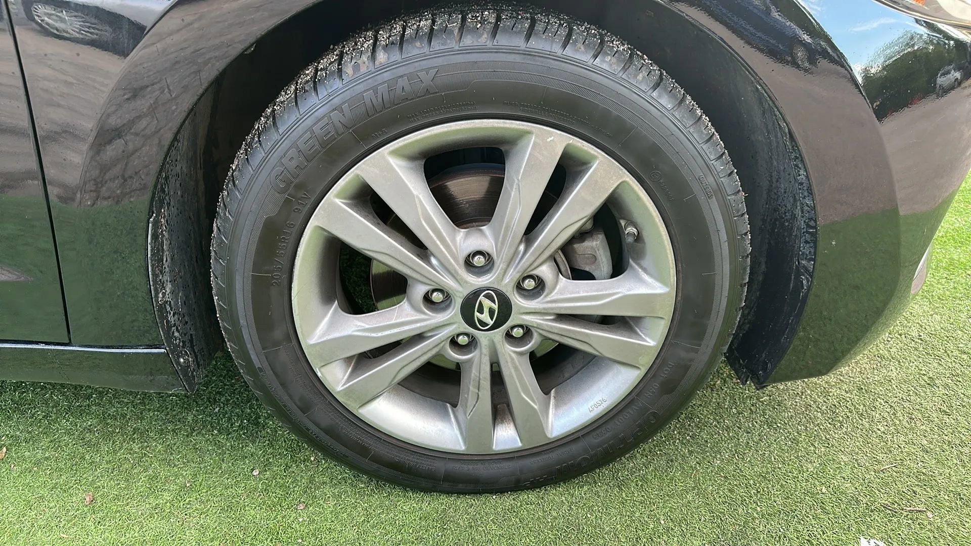 Used 2017 Hyundai Elantra SE FWD image 44