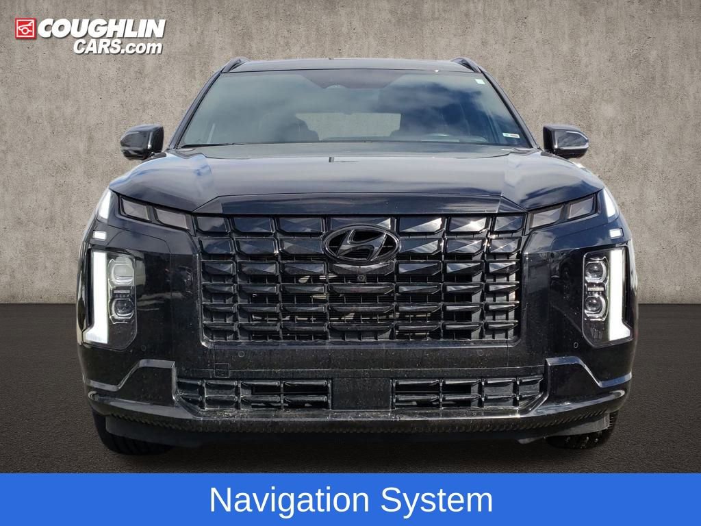 Used 2024 Hyundai Palisade Calligraphy image 3