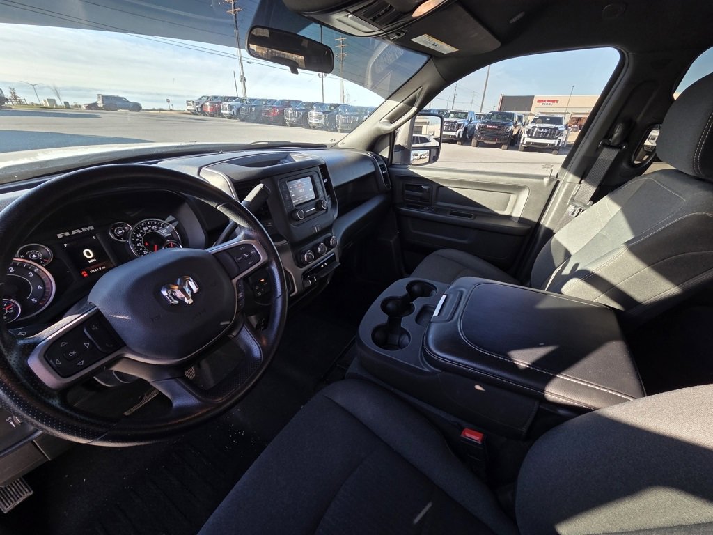 Used 2024 RAM 2500 Tradesman w/ Chrome Appearance Group image 10