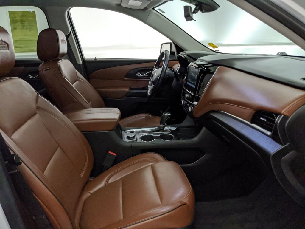 Used 2018 Chevrolet Traverse High Country image 28