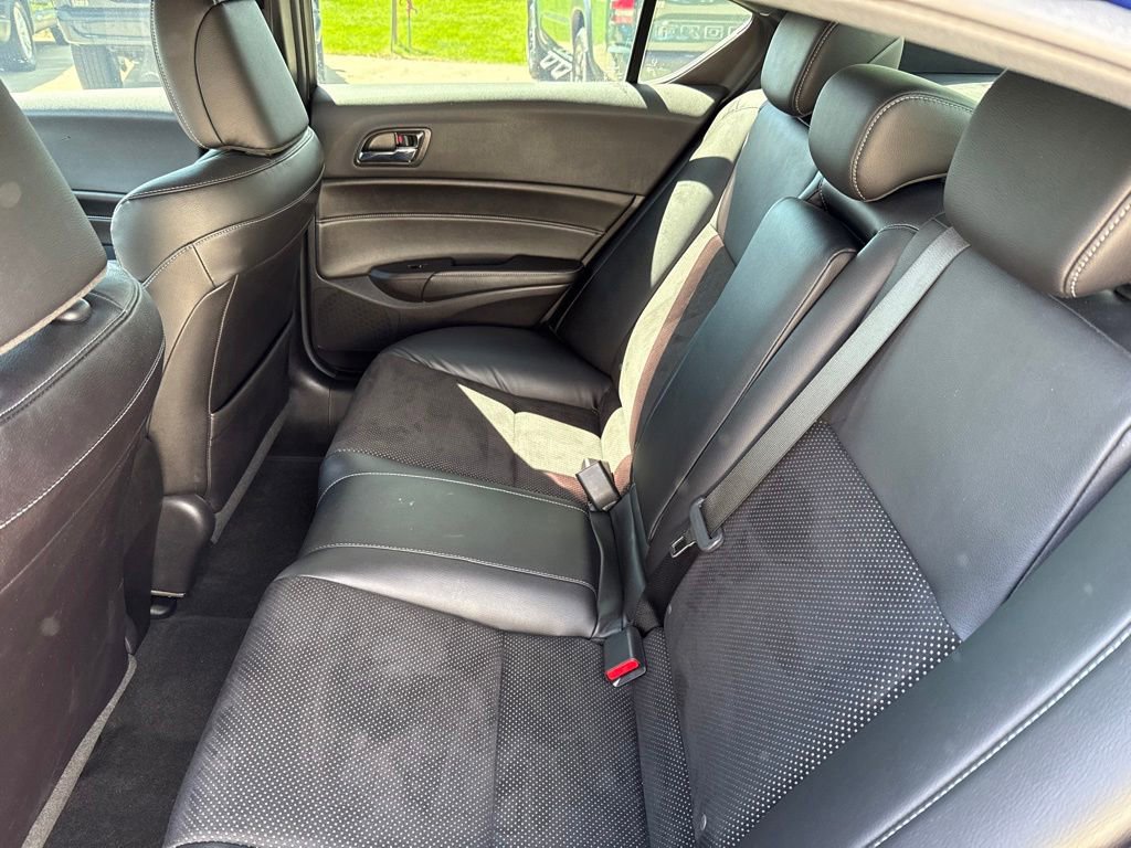 Used 2018 Acura ILX FWD image 14