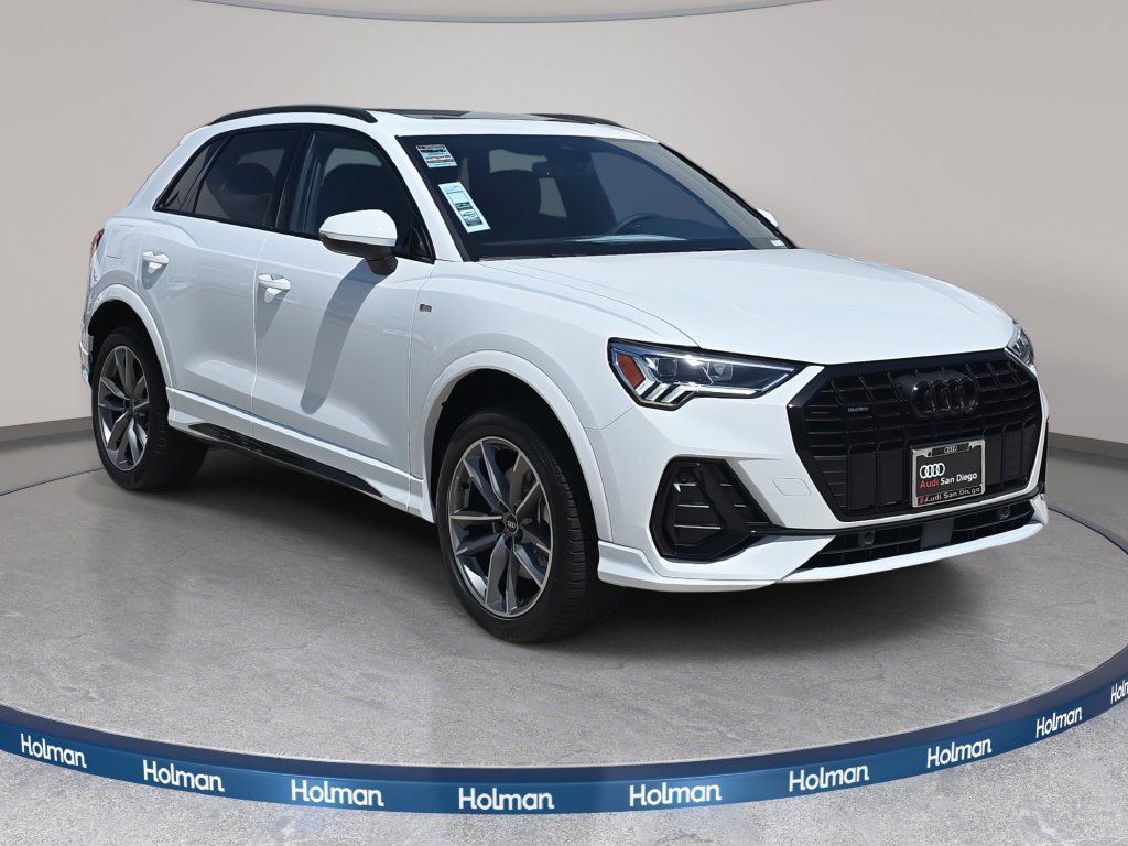 Used 2025 Audi Q3 2.0T Premium w/ Convenience Package