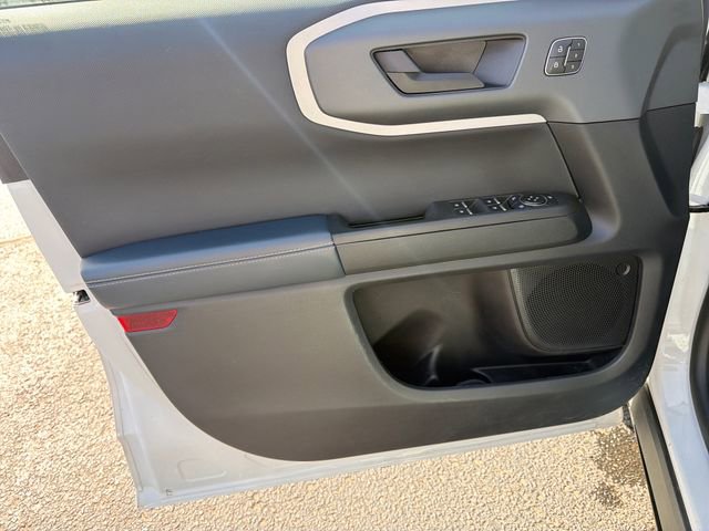 Used 2023 Ford Bronco Sport Outer Banks w/ Topo Graphic Package image 17