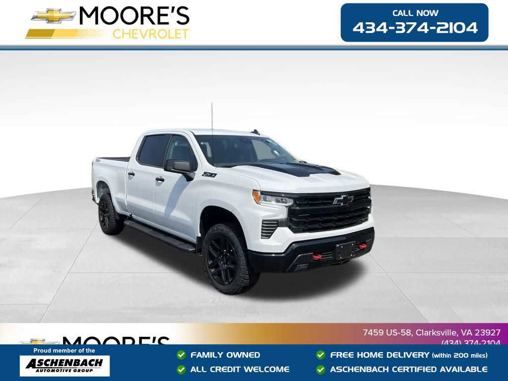 New 2024 Chevrolet Silverado 1500 LT Trail Boss w/ LPO, Dark Essentials Package