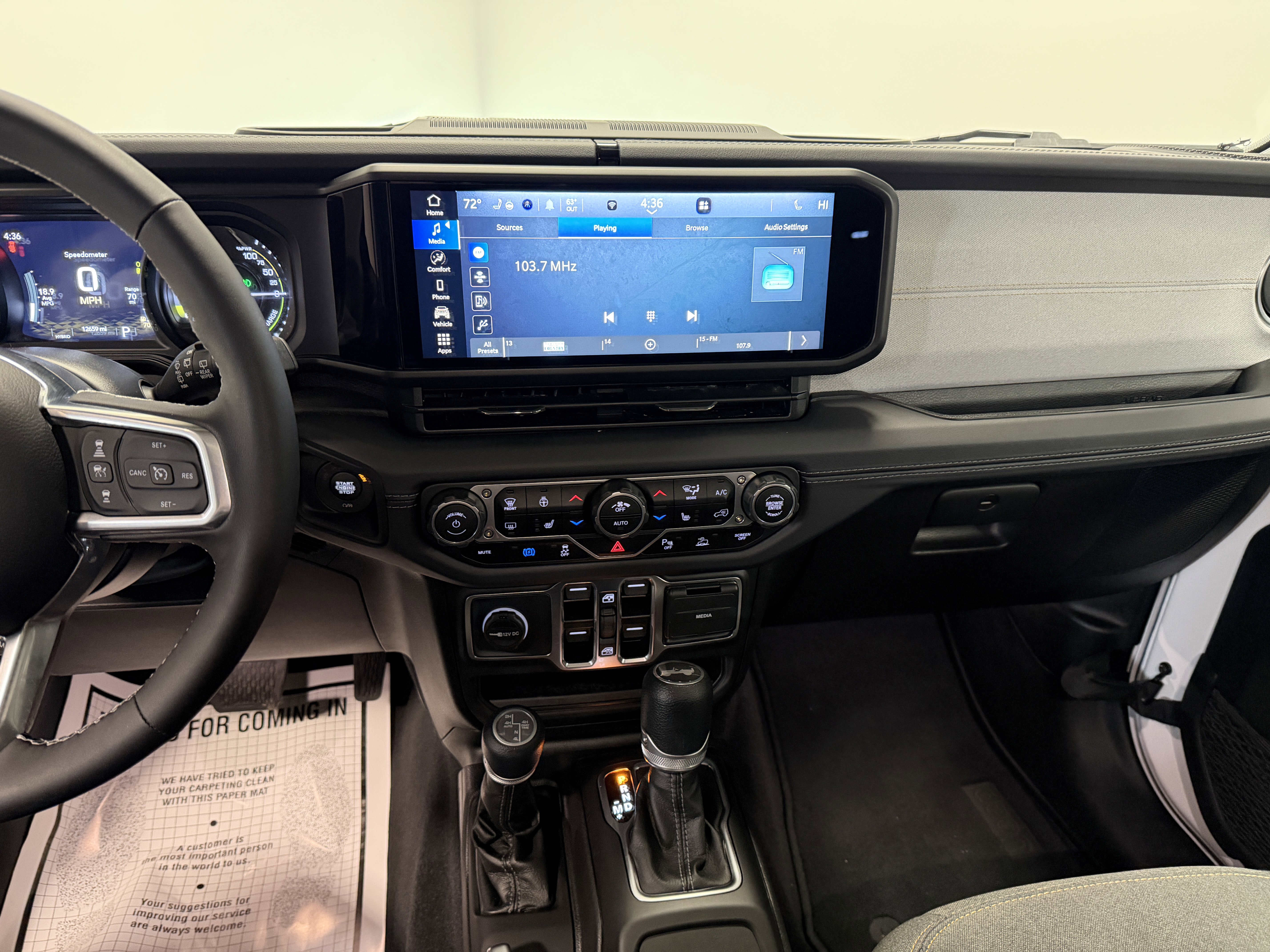 Used 2025 Jeep Wrangler Sahara 4xe w/ Safety Group image 7