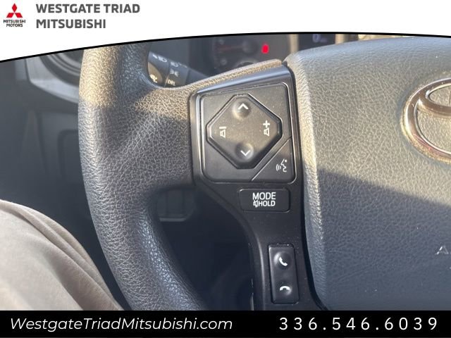 Used 2020 Toyota Tacoma SR AWD/4WD image 17