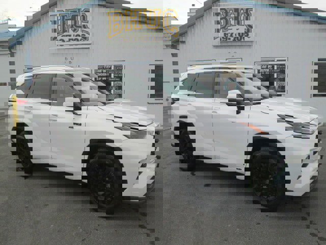 Used 2021 Toyota Highlander XLE