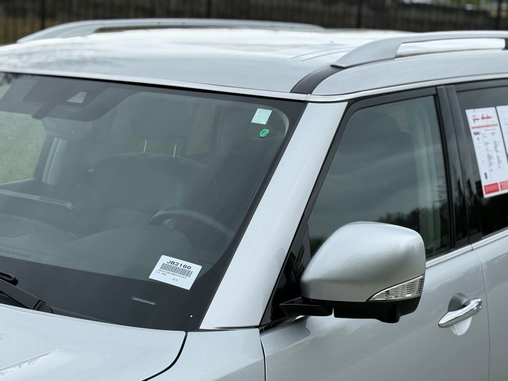 Used 2024 Nissan Armada SL w/ Captain's Chairs Package image 15