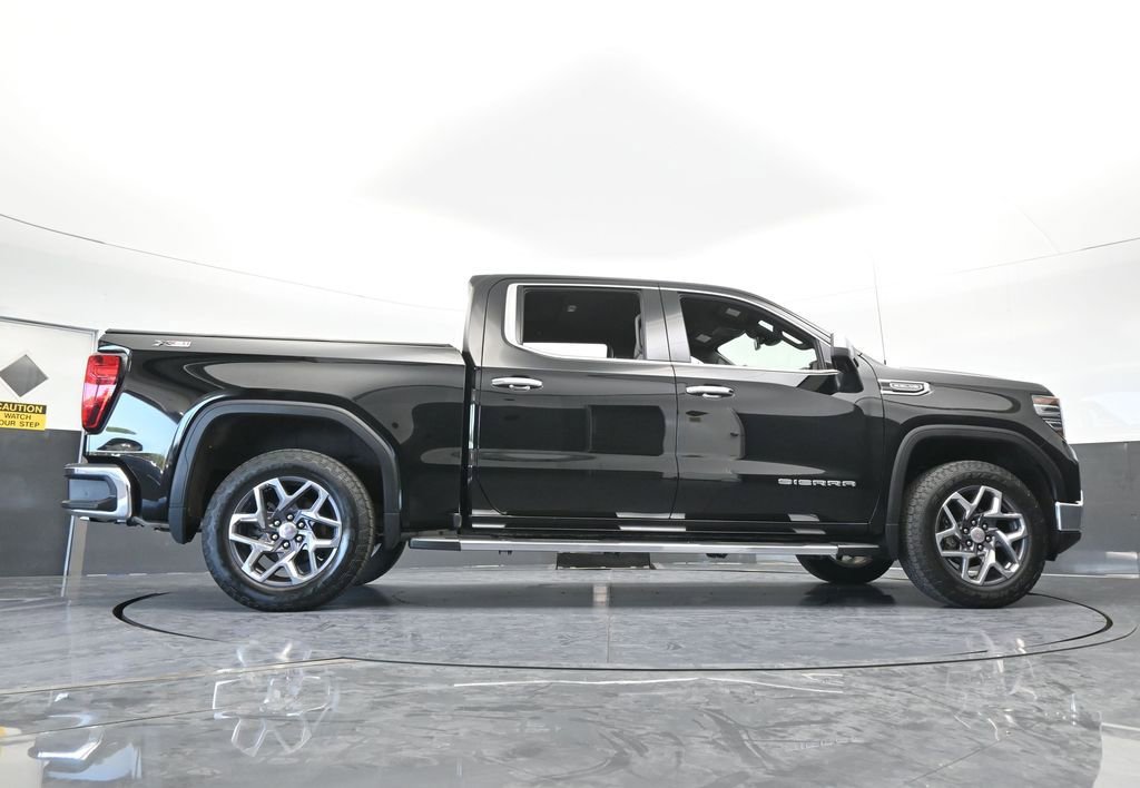 Used 2022 GMC Sierra 1500 SLT image 25