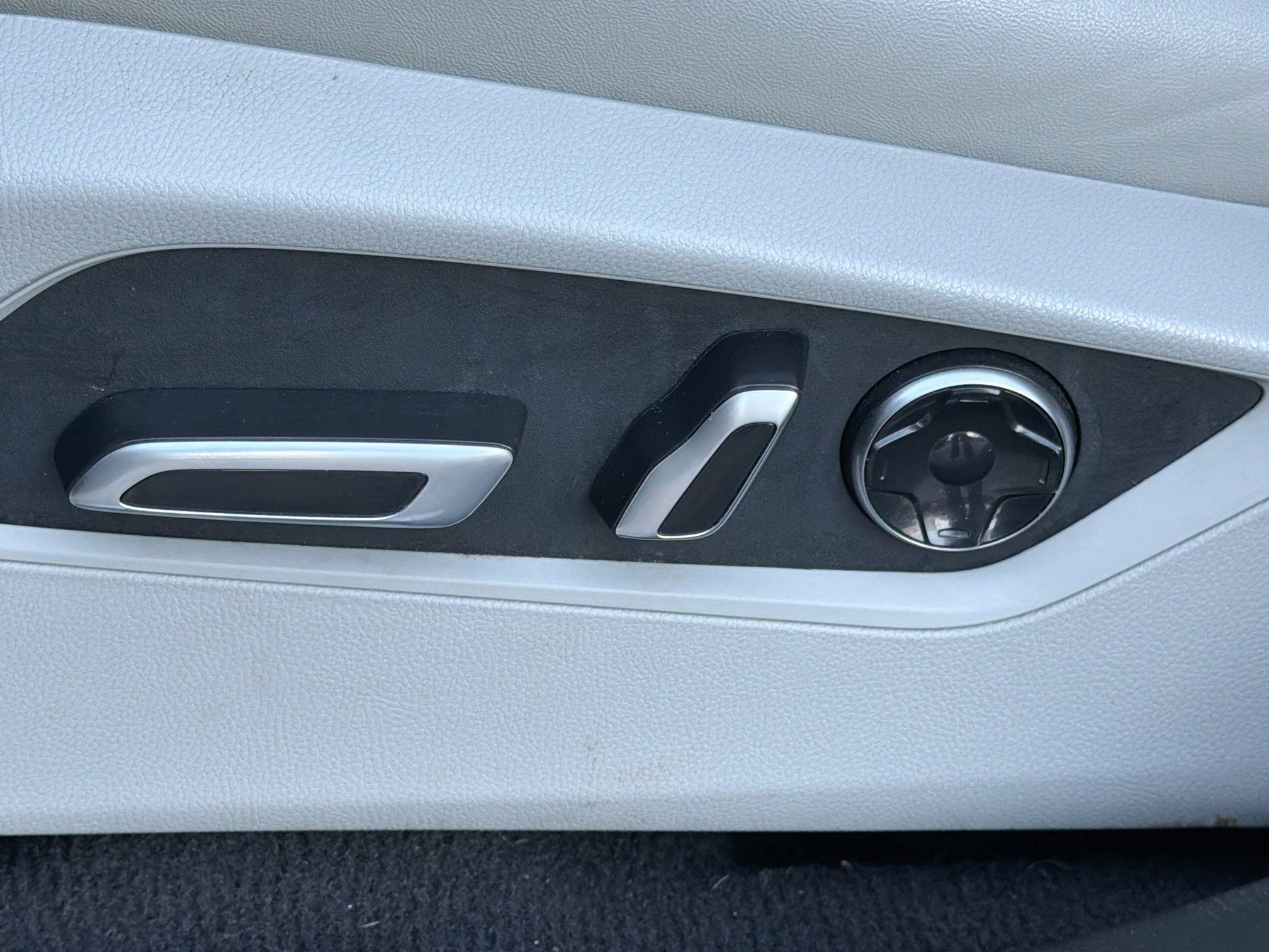 Used 2021 Acura RDX w/ Technology Package FWD image 25