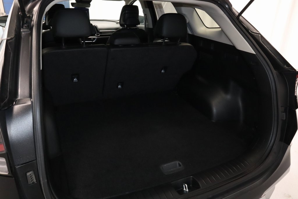 Used 2023 Kia Sportage EX image 17
