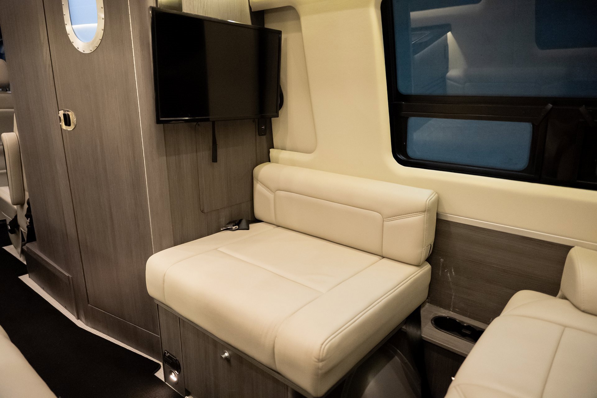 Used 2021 Mercedes-Benz Sprinter 3500 image 78