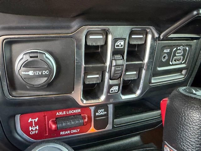 Used 2024 Jeep Wrangler Unlimited image 22