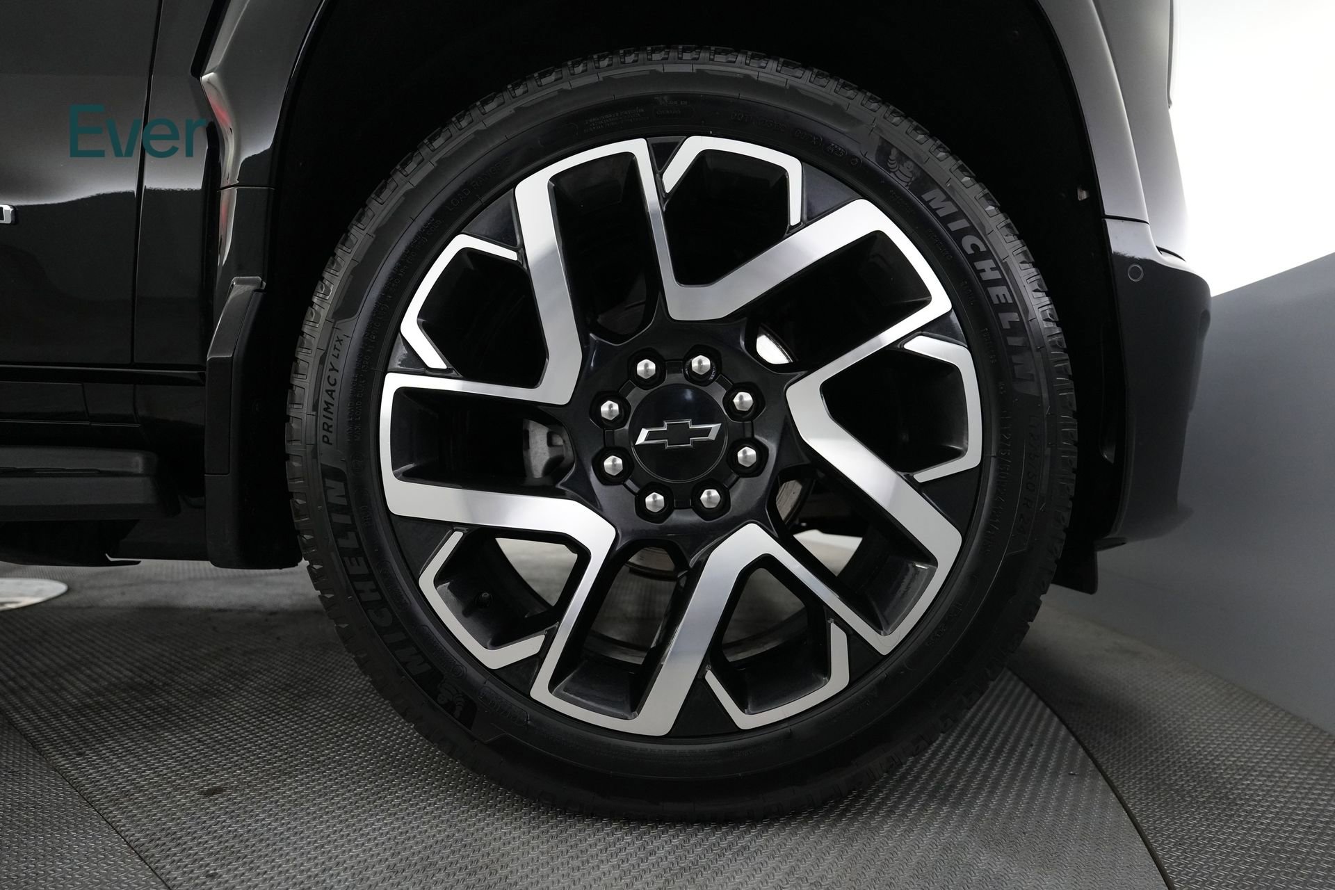 Used 2024 Chevrolet Silverado EV RST image 16