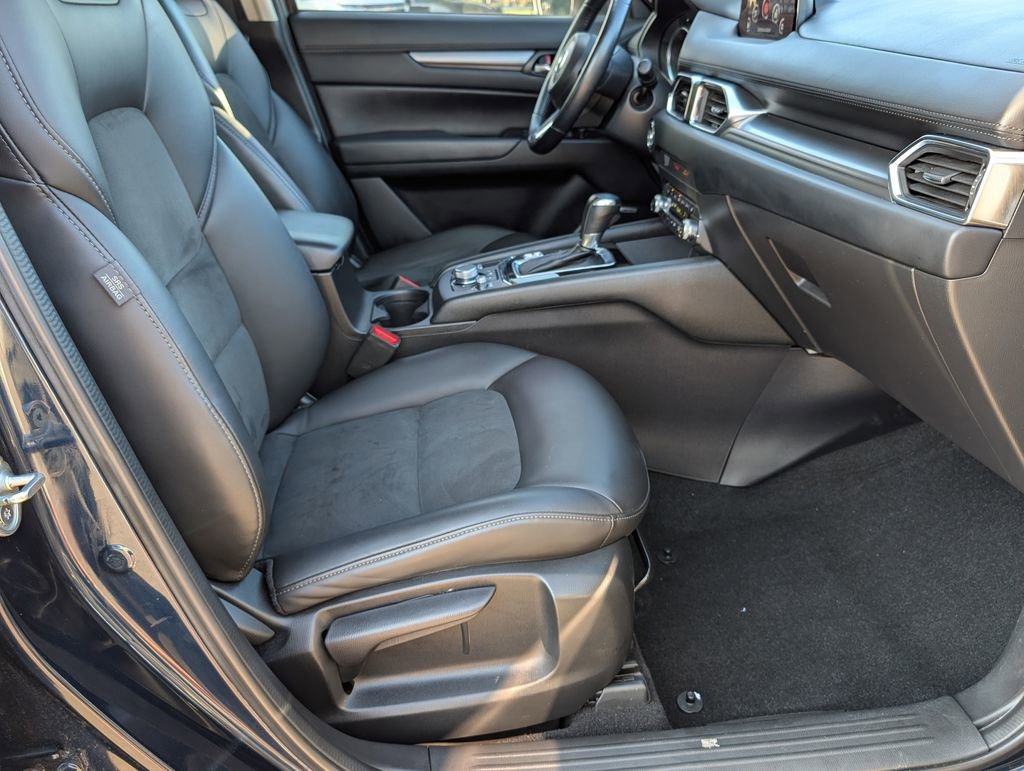 Used 2020 MAZDA CX-5 Touring FWD image 23