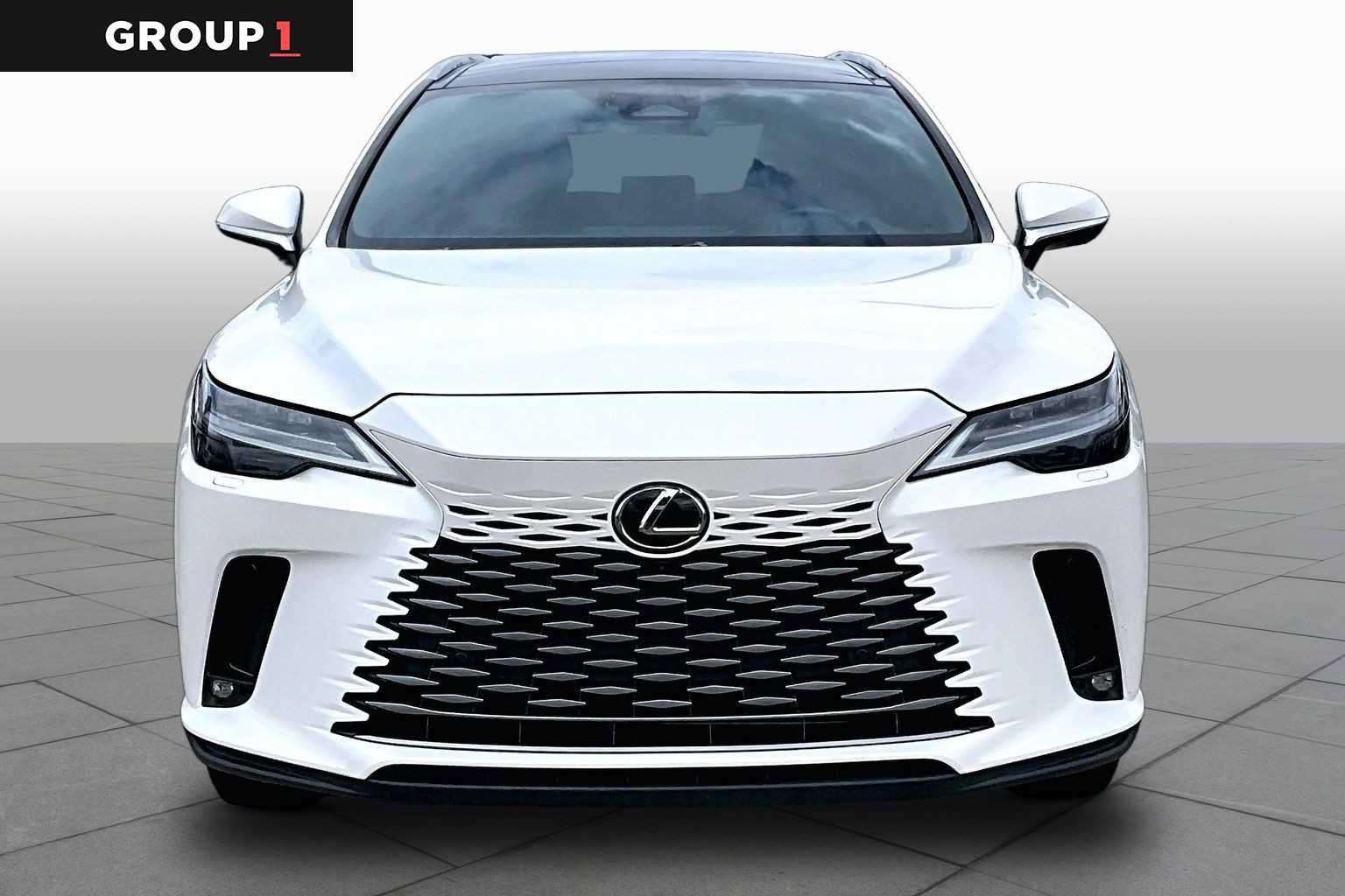 Used 2024 Lexus RX 350 FWD w/ Convenience Package image 4