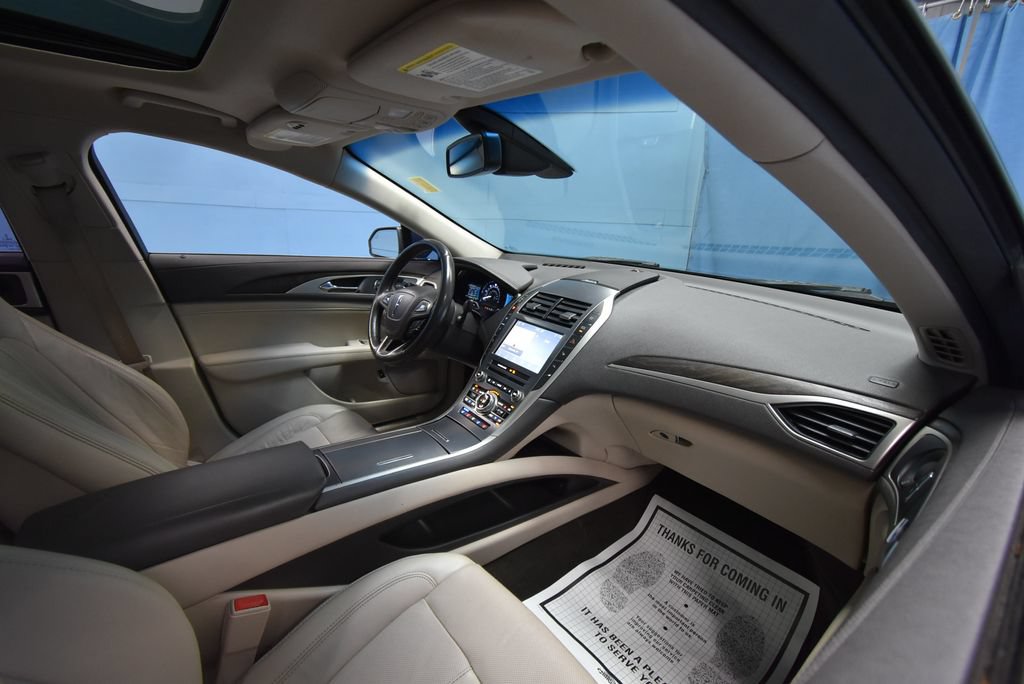 Used 2020 Lincoln MKZ Reserve w/ Elements Package FWD image 25