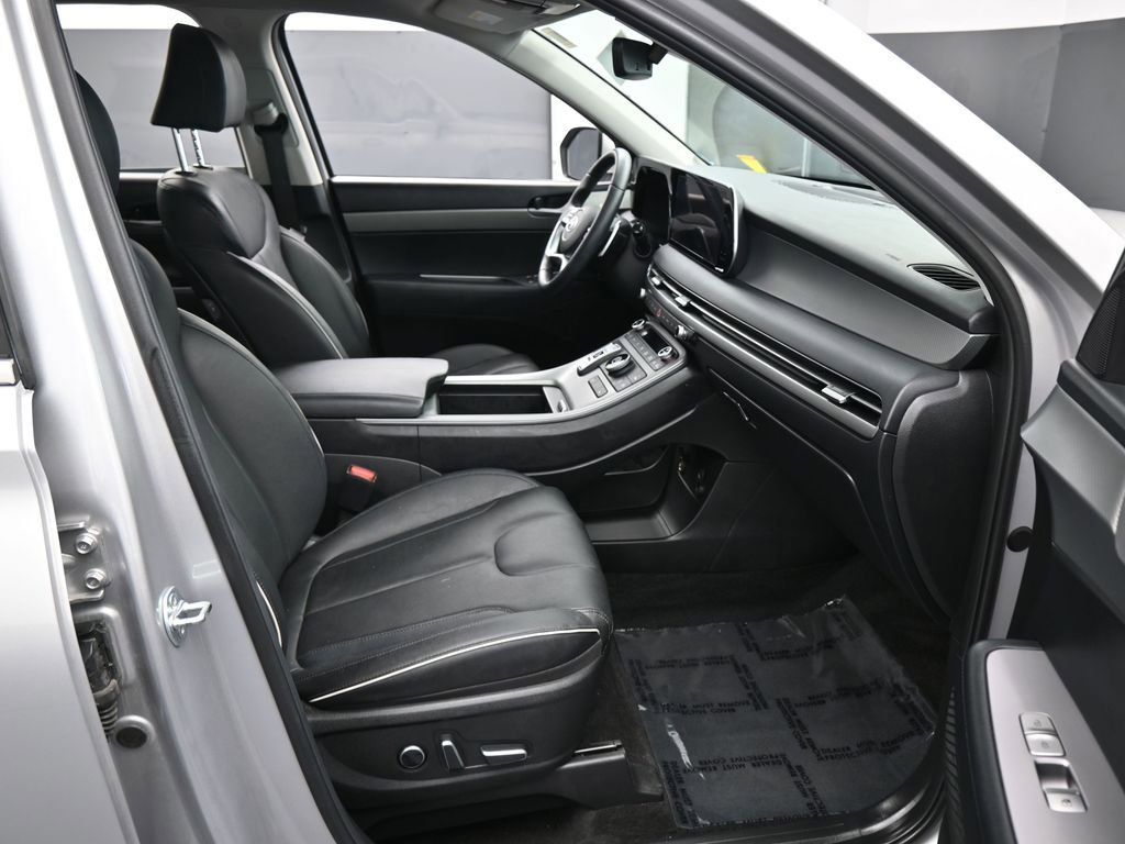 Used 2025 Hyundai Palisade SEL image 42