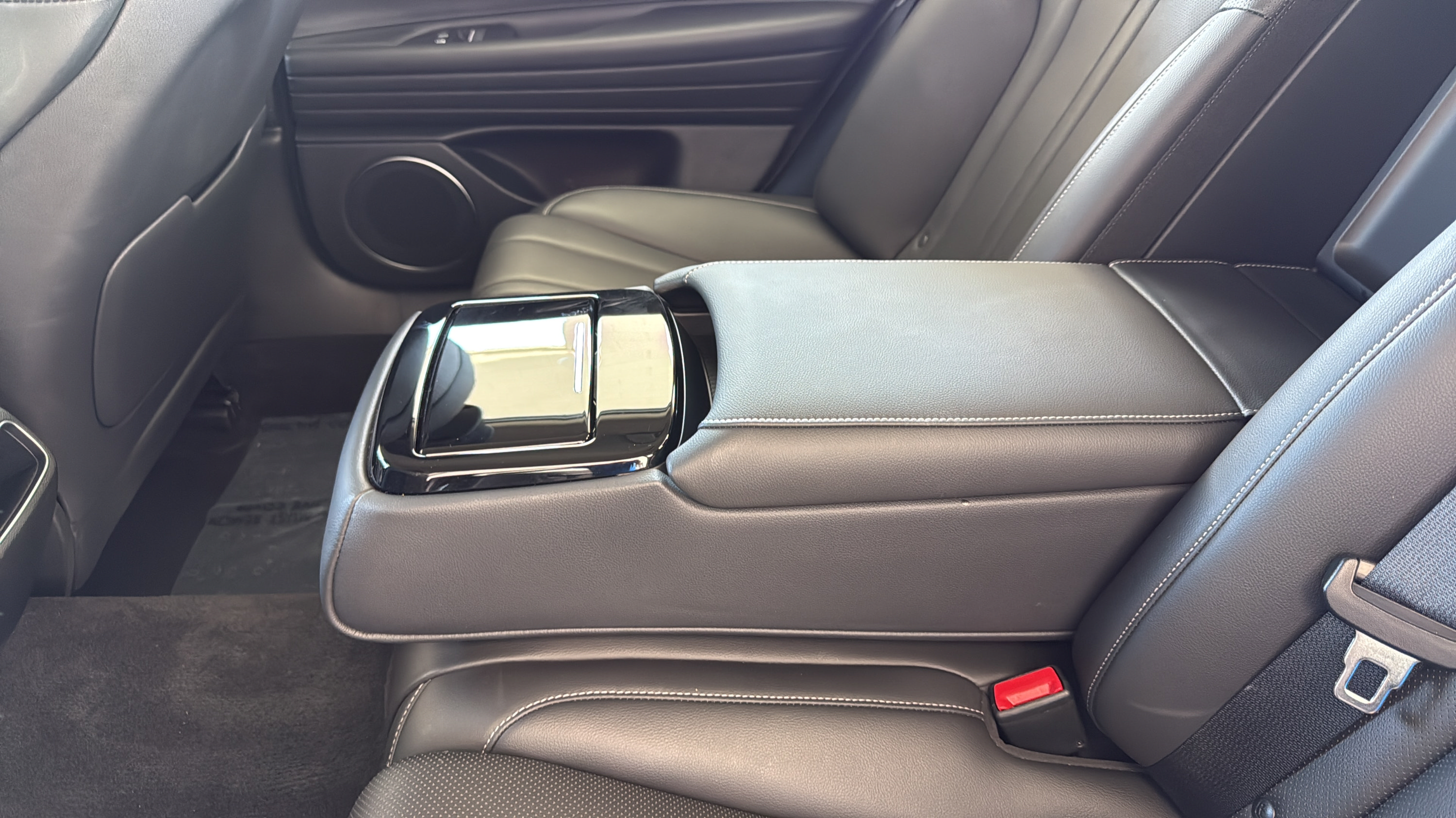 Used 2023 Genesis G80 2.5T RWD image 25